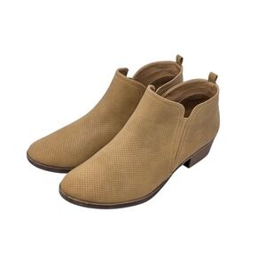 Rampage  Womens‎ Tan Perforated Ankle Booties Stacked Cuban Heel Size 9M